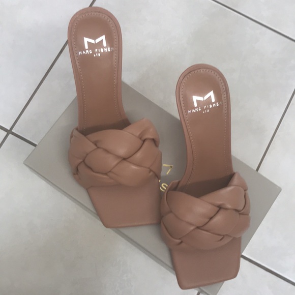 Marc Fisher Digana Braided Square Toe Slip on Heel in size 6.5 - Picture 6 of 8